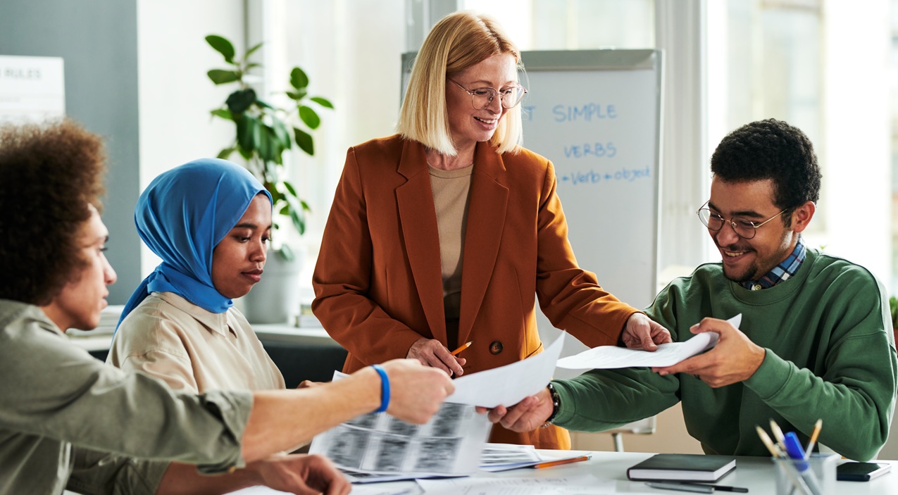 OCIN interpreter supporting a client